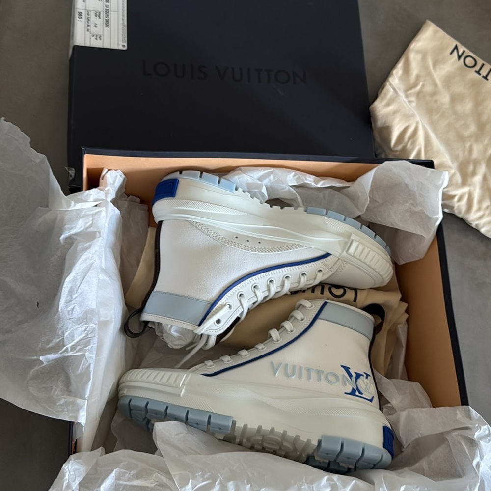 Louis Vuitton Squad Sneaker Boot - Picture 4 of 8